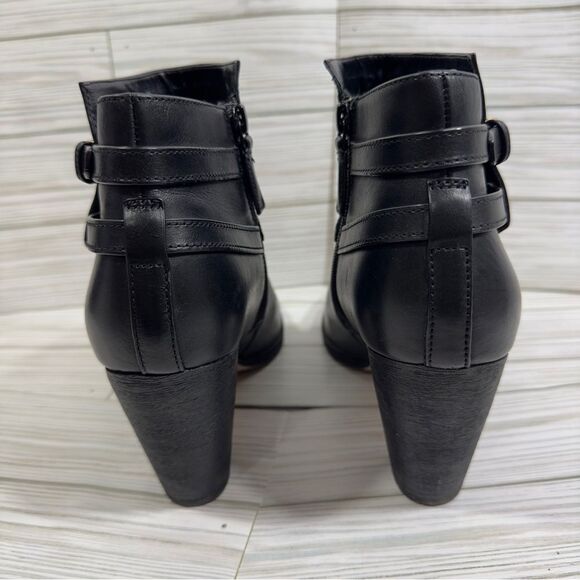 COLE HAAN CHUNKY HEEL LEATHER ANKLE BOOTIE SZ 9 - Picture 4 of 12